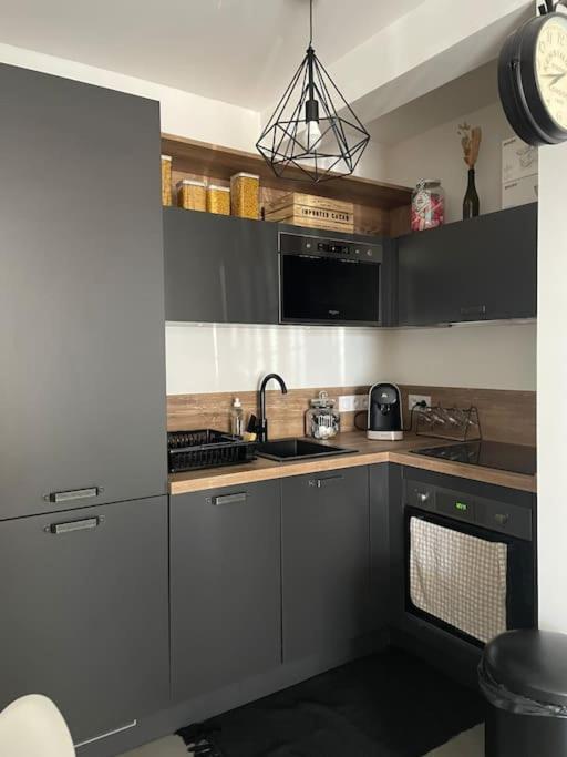 לוצ'יאנה Appartement T2 Avec Jardin מראה חיצוני תמונה